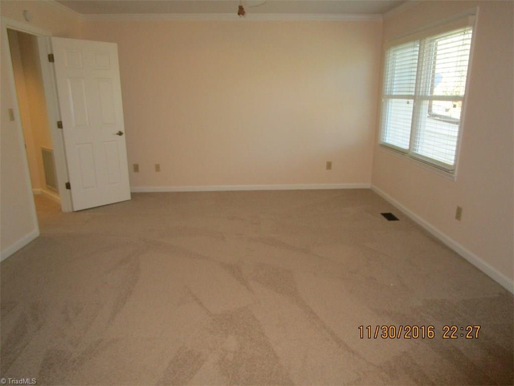 1704 Ternberry Road High Point, NC 27262 - Photo 11 of 21 Gallery Image 11