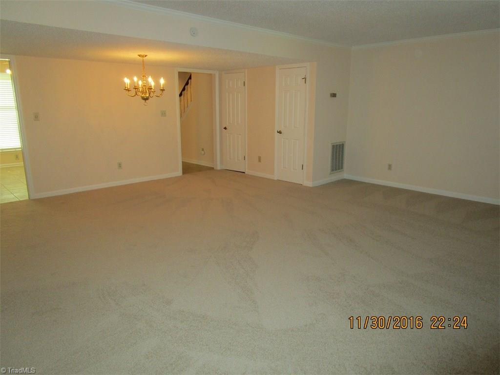 1704 Ternberry Road High Point, NC 27262 - Photo 3 of 21 Gallery Image 3