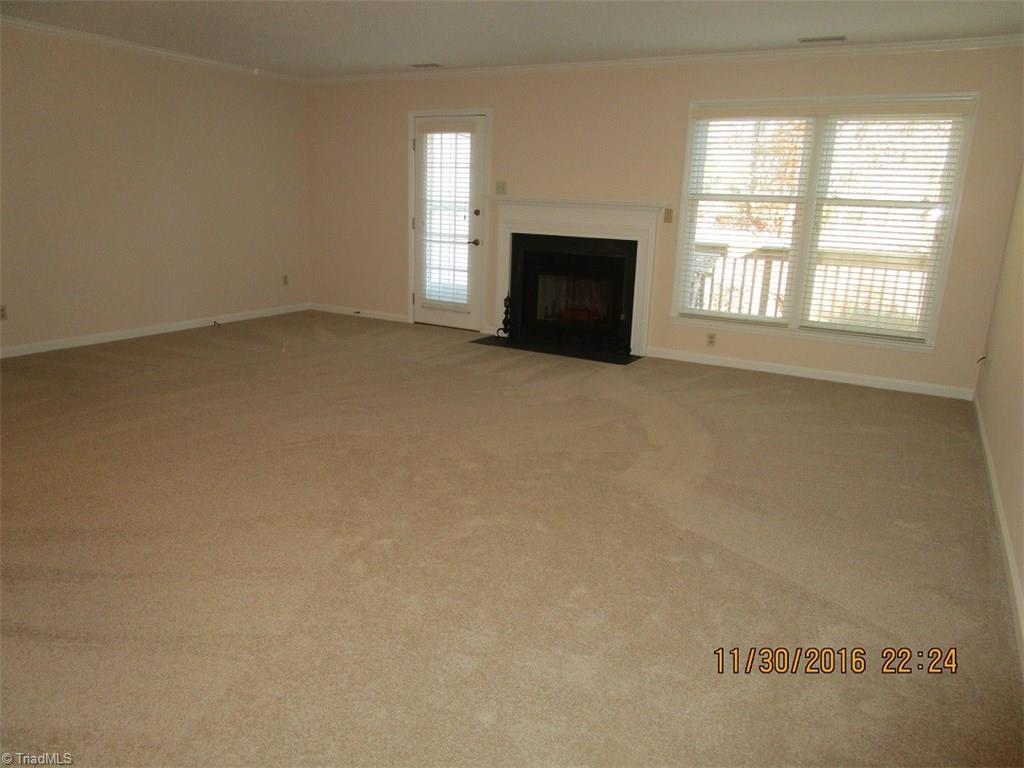 1704 Ternberry Road High Point, NC 27262 - Photo 4 of 21 Gallery Image 4