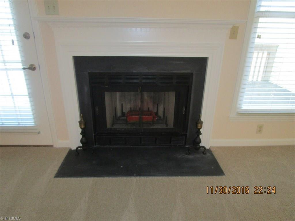 1704 Ternberry Road High Point, NC 27262 - Photo 5 of 21 Gallery Image 5