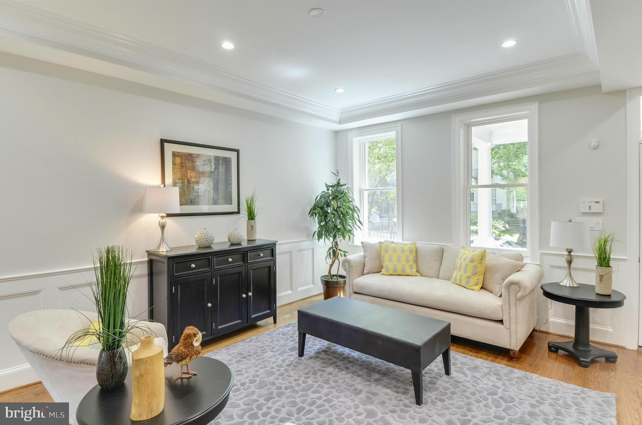 2329 20th Street Northwest Washington, DC 20009 - Photo 3 of 24 Living Room