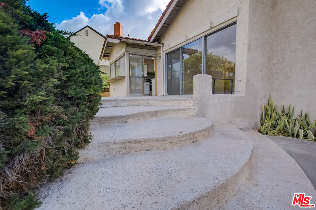 1259 Flintlock Road Diamond Bar, CA 91765 - Photo 32 of 34 Gallery Image 32