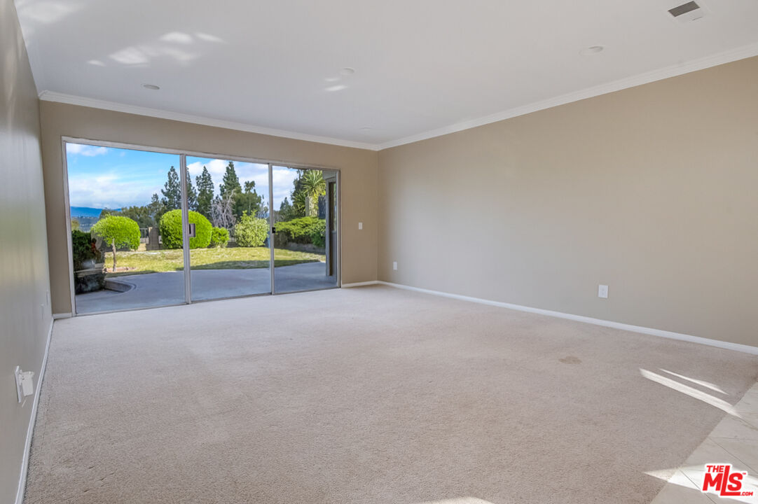 1259 Flintlock Road Diamond Bar, CA 91765 - Photo 6 of 34 Gallery Image 6