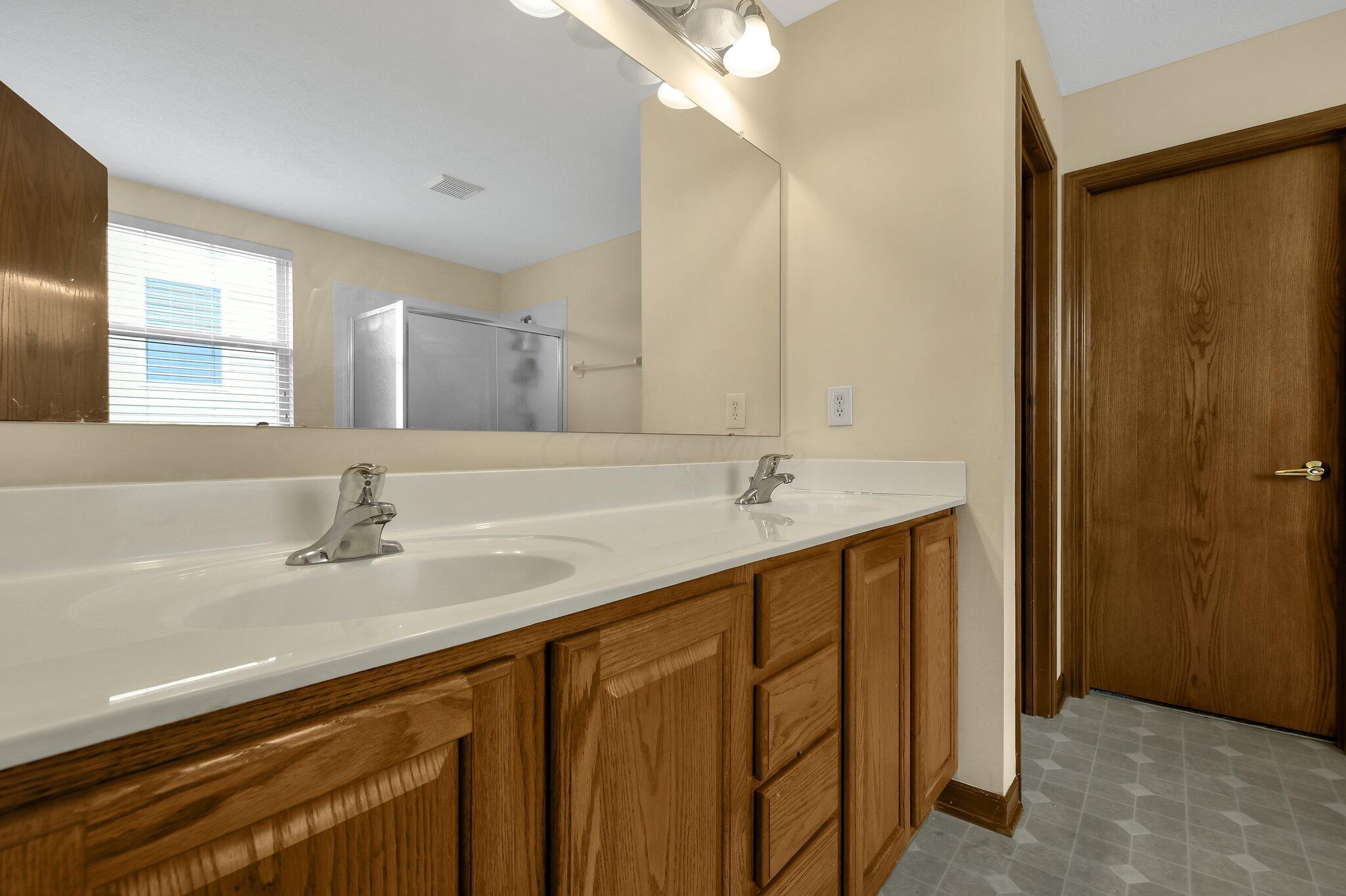 8133 Rodebaugh Road Reynoldsburg, OH 43068 - Photo 24 of 48 34-web-or-mls-8133-rodebaugh-rd