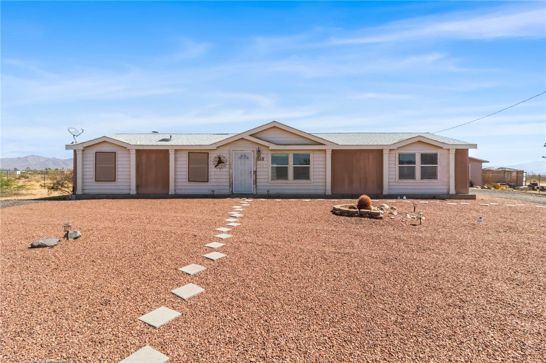 868 Colorado Road Golden Valley, AZ 86413 - Photo 8 of 56 Gallery Image 8