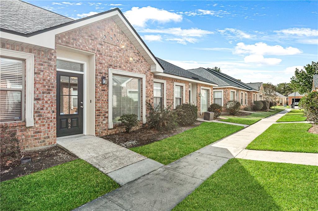 12500 Old Hammond Highway, Unit O2 Baton Rouge, LA 70816 - Photo 3 of 27 Gallery Image 3