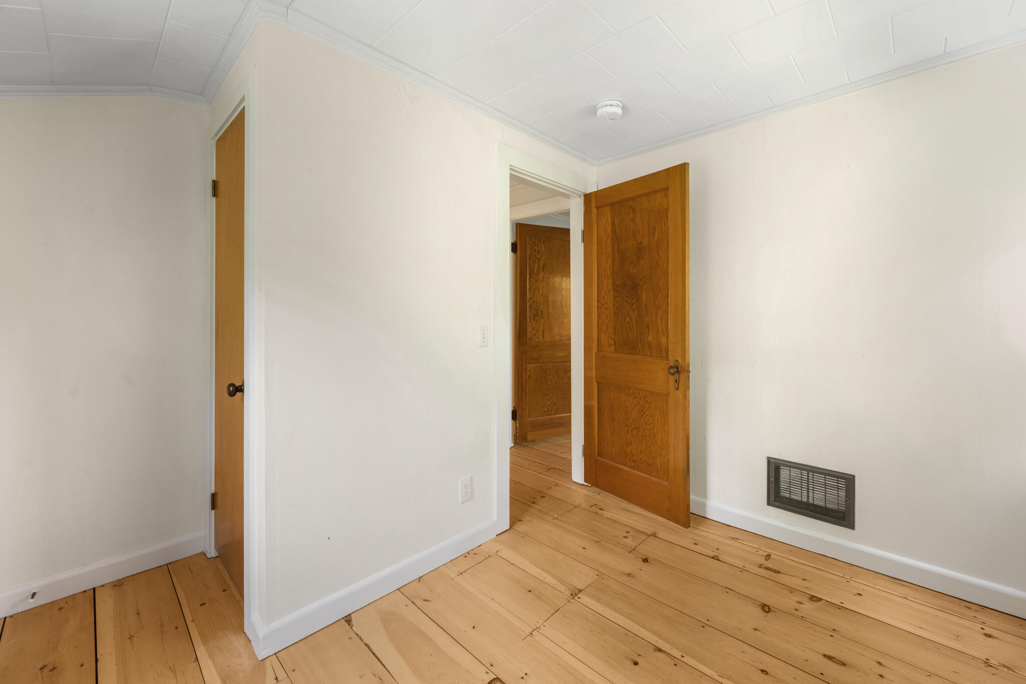8 Grove Street Brewer, ME 04412 - Photo 24 of 38 8 Grove Street, Brewer, ME 04412