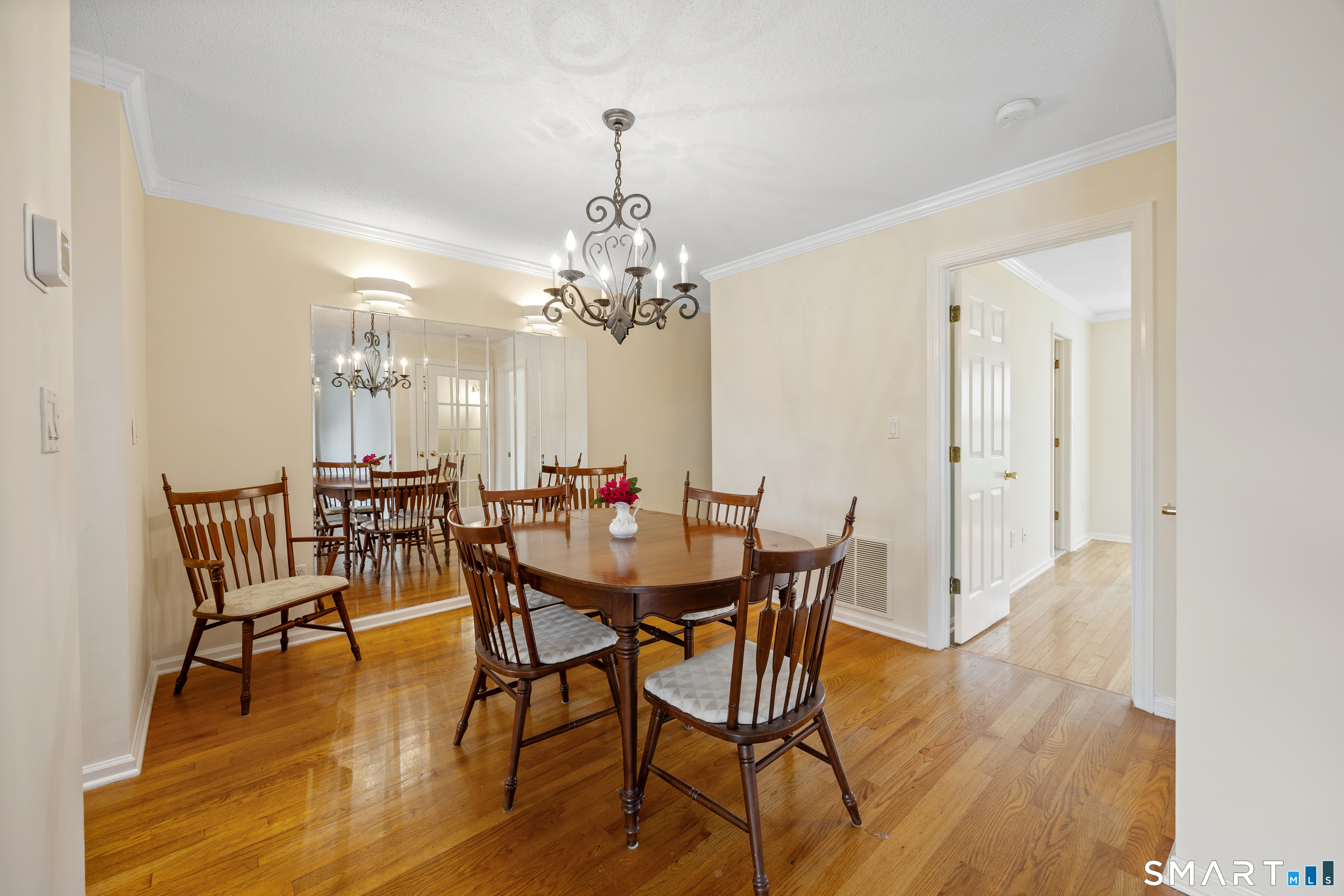 111 Strathmore Lane, Unit 111 Wallingford, CT 06492 - Photo 6 of 32