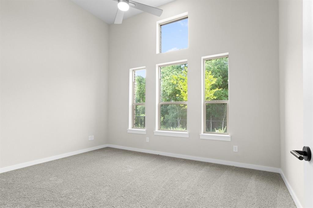 8609 Del Rio Trail Rowlett, TX 75089 - Photo 20 of 40 018-8609DelRioTrail-Wylie-TX-75098-PrimaryBedroom.jpg-SMALL