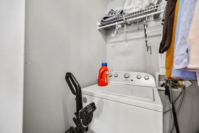 $145,000 | 3150 Excelsior Boulevard, Unit 101, Minneapolis, MN 55416