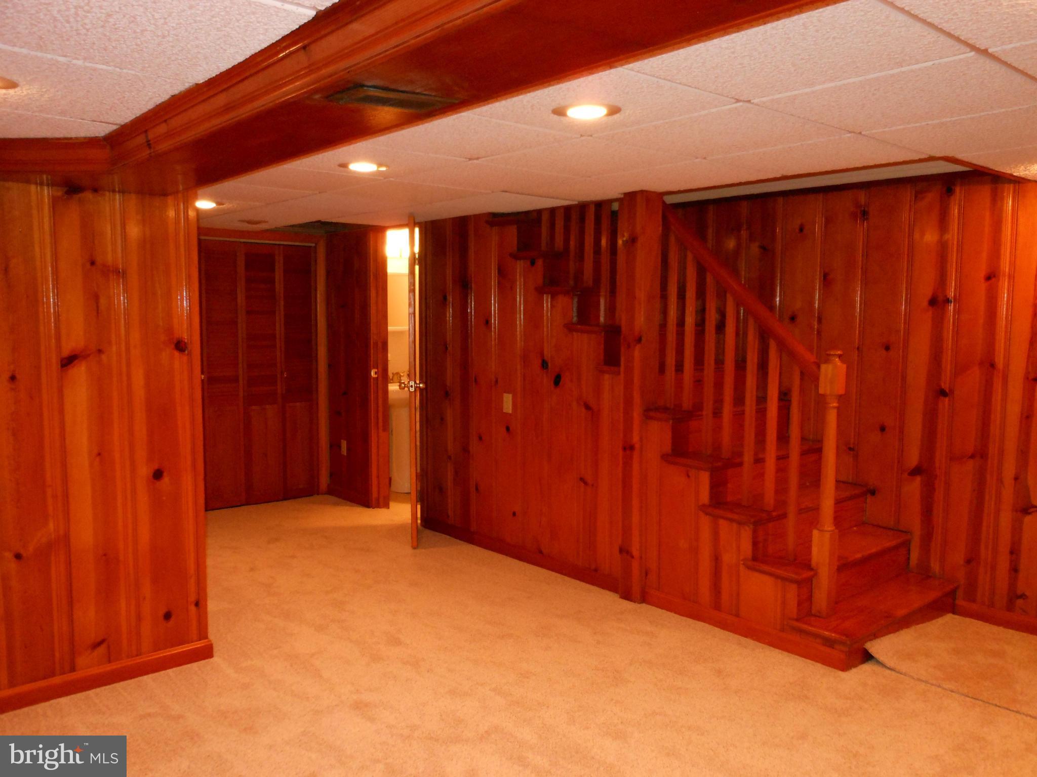 2809 Southbrook Road Baltimore, MD 21222 - Photo 22 of 30 Family Room