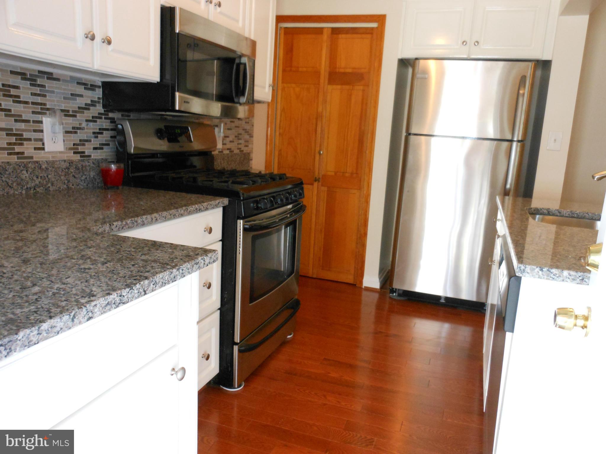 2809 Southbrook Road Baltimore, MD 21222 - Photo 9 of 30 Kitchen