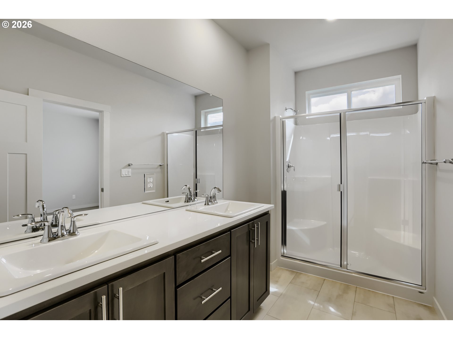 33432 Southwest Callahan Road Scappoose, OR 97056 - Photo 11 of 19 Owner's Suite Bathroom