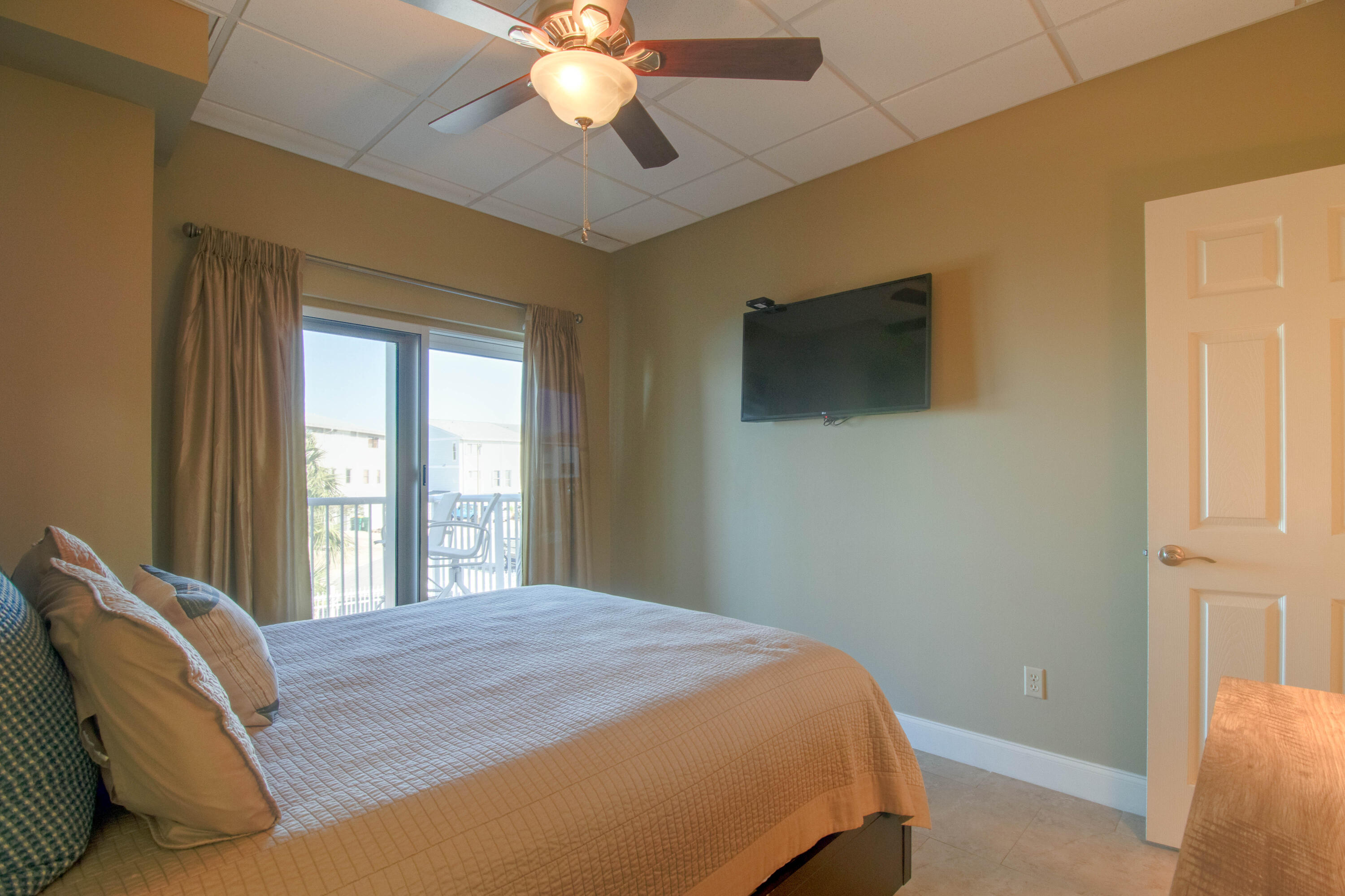 195 Durango Road, Unit 2E Destin, FL 32541 - Photo 16 of 27 Bedroom 2