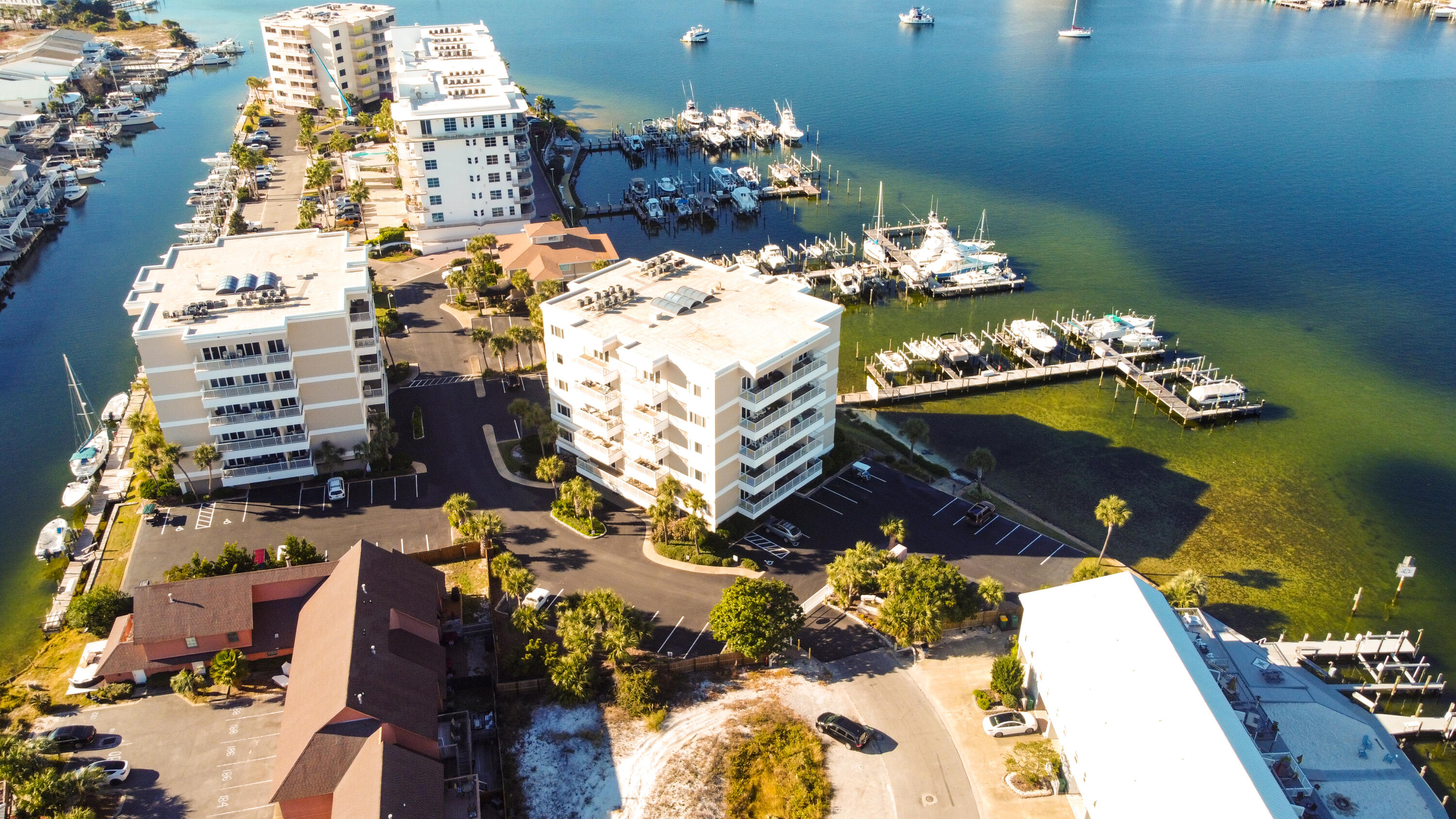 195 Durango Road, Unit 2E Destin, FL 32541 - Photo 24 of 27 Sun King Yacht Club