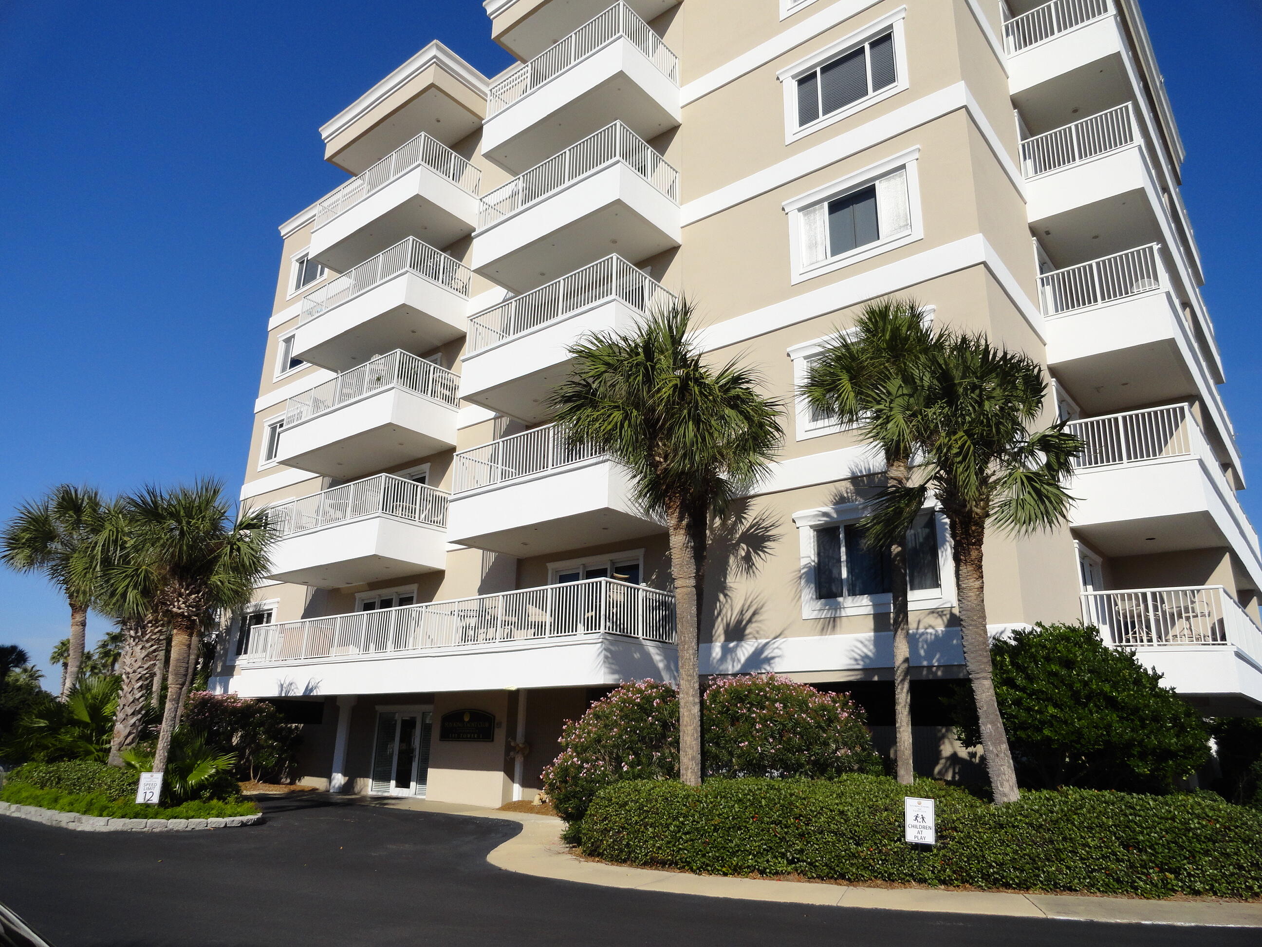 195 Durango Road, Unit 2E Destin, FL 32541 - Photo 25 of 27 Sun King Building 1