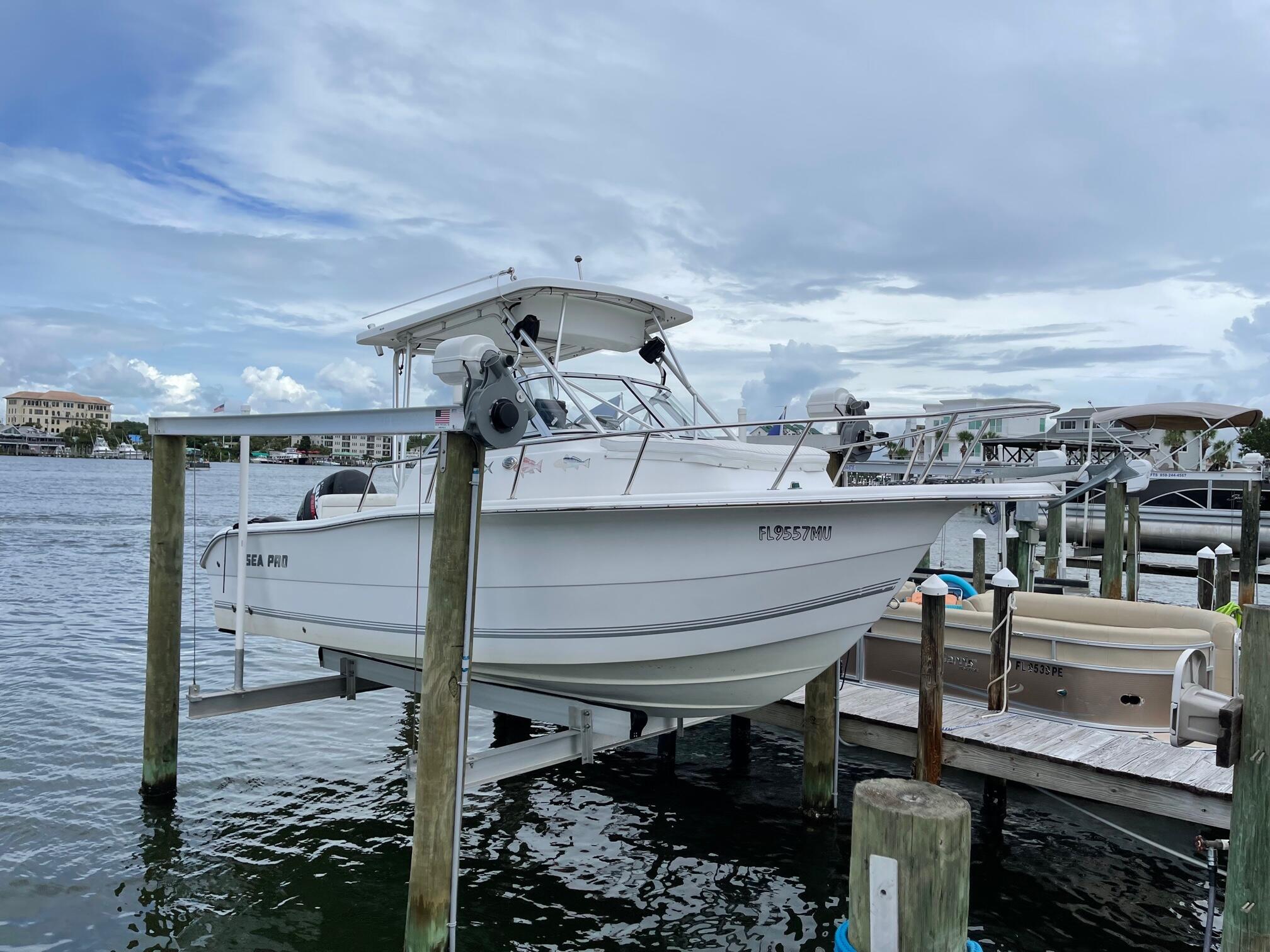 195 Durango Road, Unit 2E Destin, FL 32541 - Photo 26 of 27 Boat lift