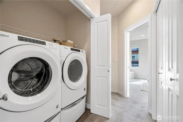 $1,238,000 | 935 7th Avenue Northeast, Unit 17 3, Issaquah, WA 98029