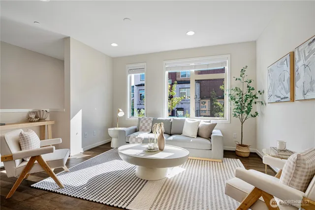 $1,238,000 | 935 7th Avenue Northeast, Unit 17 3, Issaquah, WA 98029