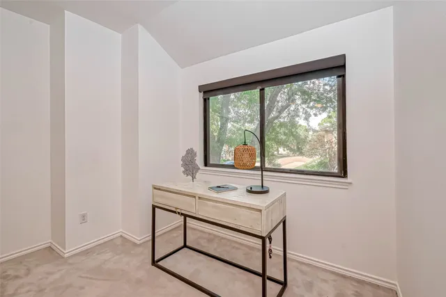 $2,950 | 5613 St Paul Street, Bellaire, TX 77401