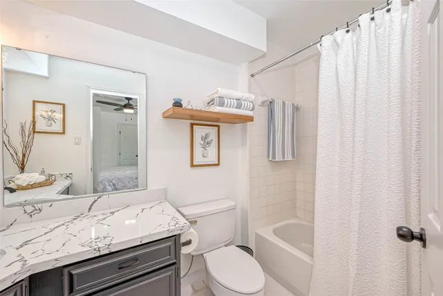 $2,950 | 5613 St Paul Street, Bellaire, TX 77401