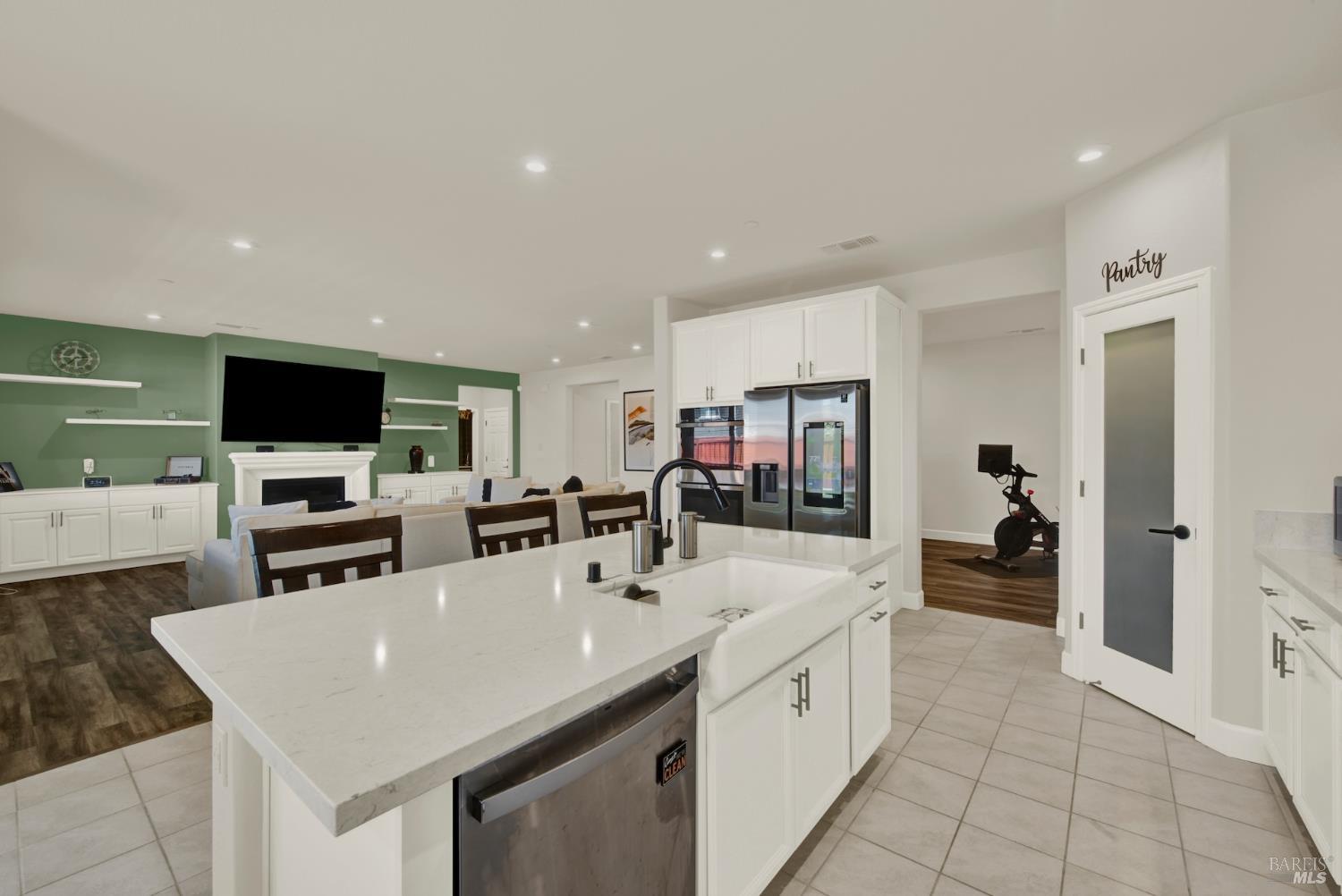 707 Blake Road Vacaville, CA 95687 - Photo 18 of 37