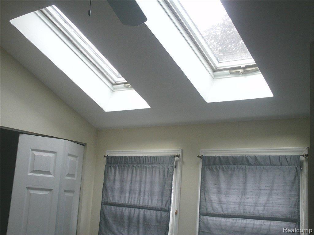 303 Ridgemont Road Grosse Pointe, MI 48236 - Photo 21 of 24 IMAG0814
