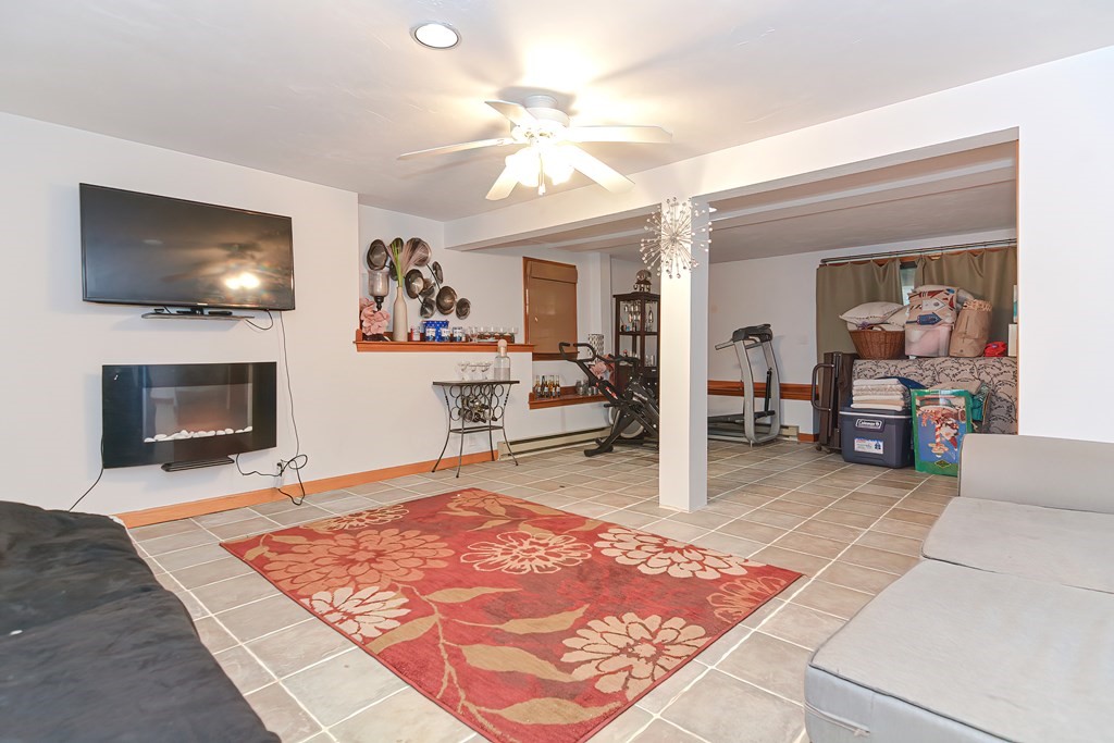 14 Pine View, Unit 14 Millis, MA 02054 - Photo 24 of 34