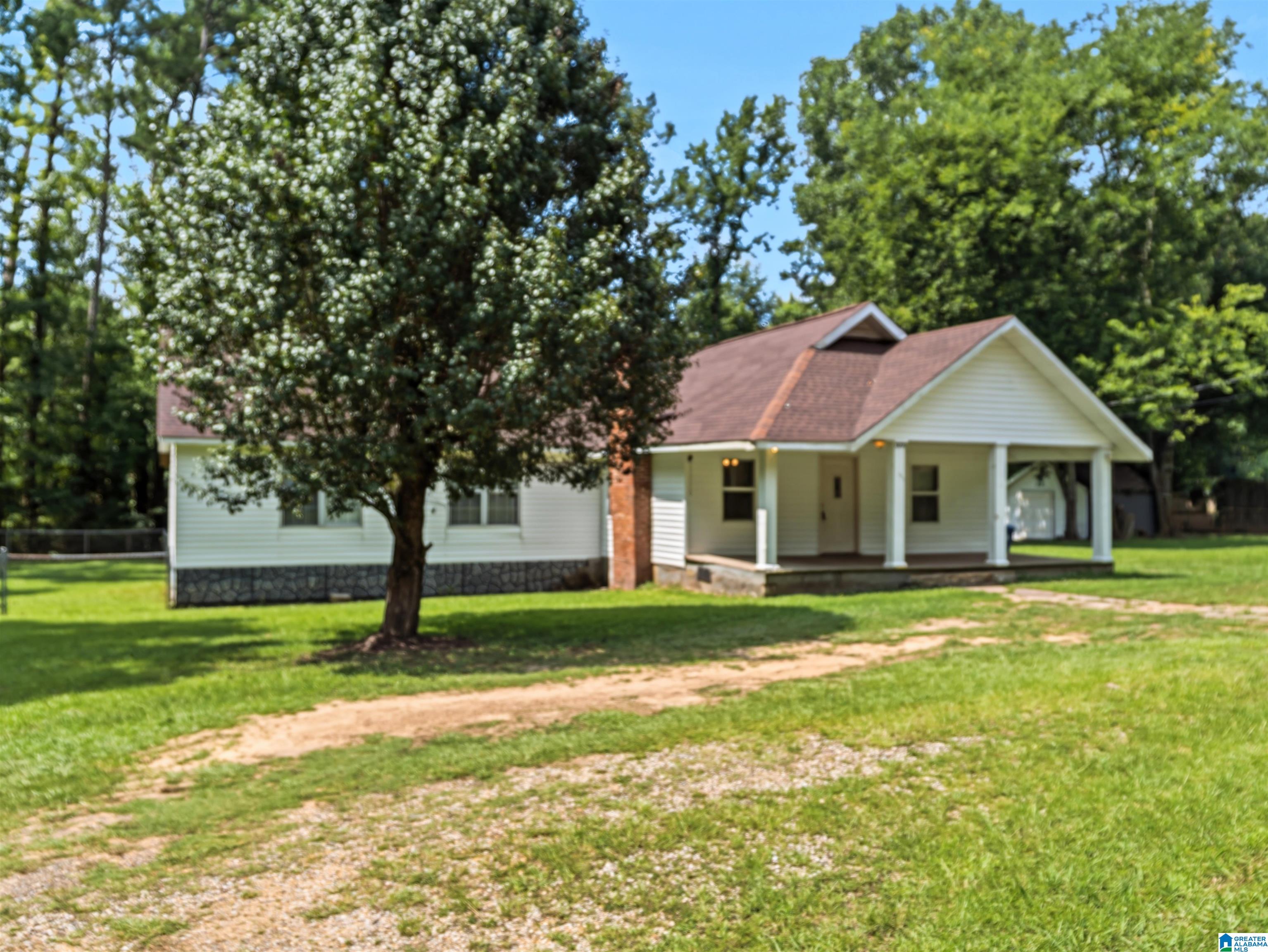 3929 Airport Road Oxford, AL 36203 - Photo 2 of 34