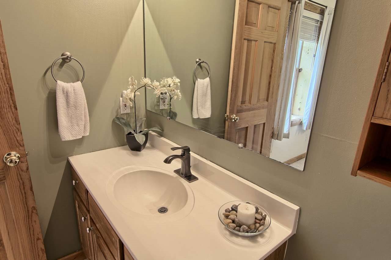 13361 South Cedar Road Cedar, MI 49621 - Photo 31 of 36 1835483-30.JPG