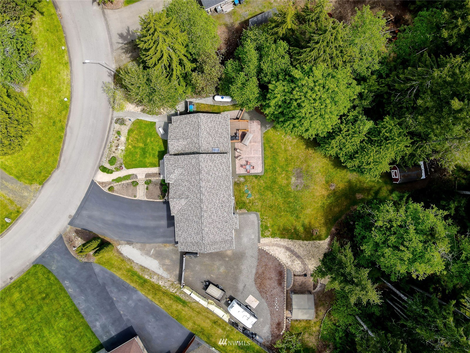 1318 Southwest Station Circle Road Port Orchard, WA 98367 - Photo 4 of 34 Gallery Image 4