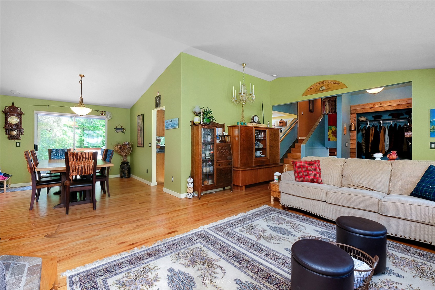 1318 Southwest Station Circle Road Port Orchard, WA 98367 - Photo 6 of 34 Gallery Image 6