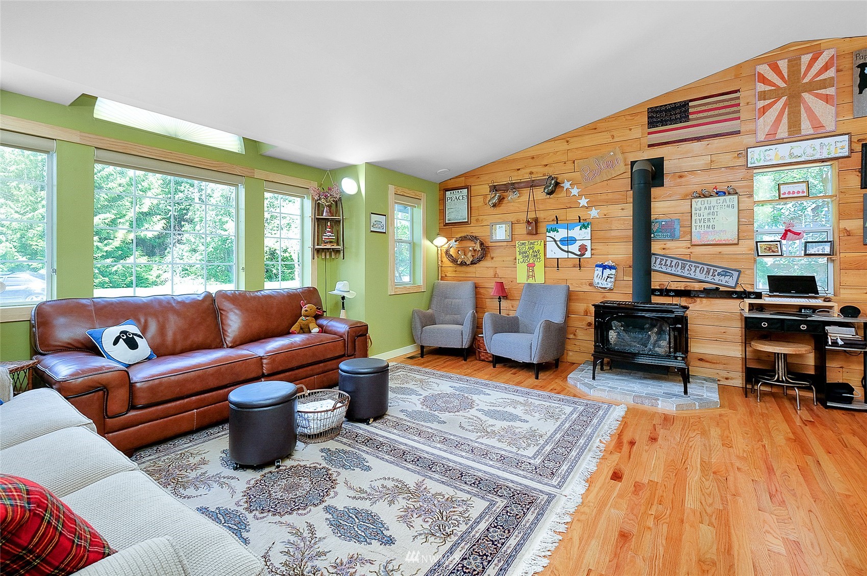 1318 Southwest Station Circle Road Port Orchard, WA 98367 - Photo 8 of 34 Gallery Image 8