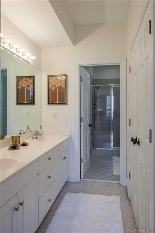 2132 Club Road Charlotte, NC 28205 - Photo 9 of 19 Gallery Image 9