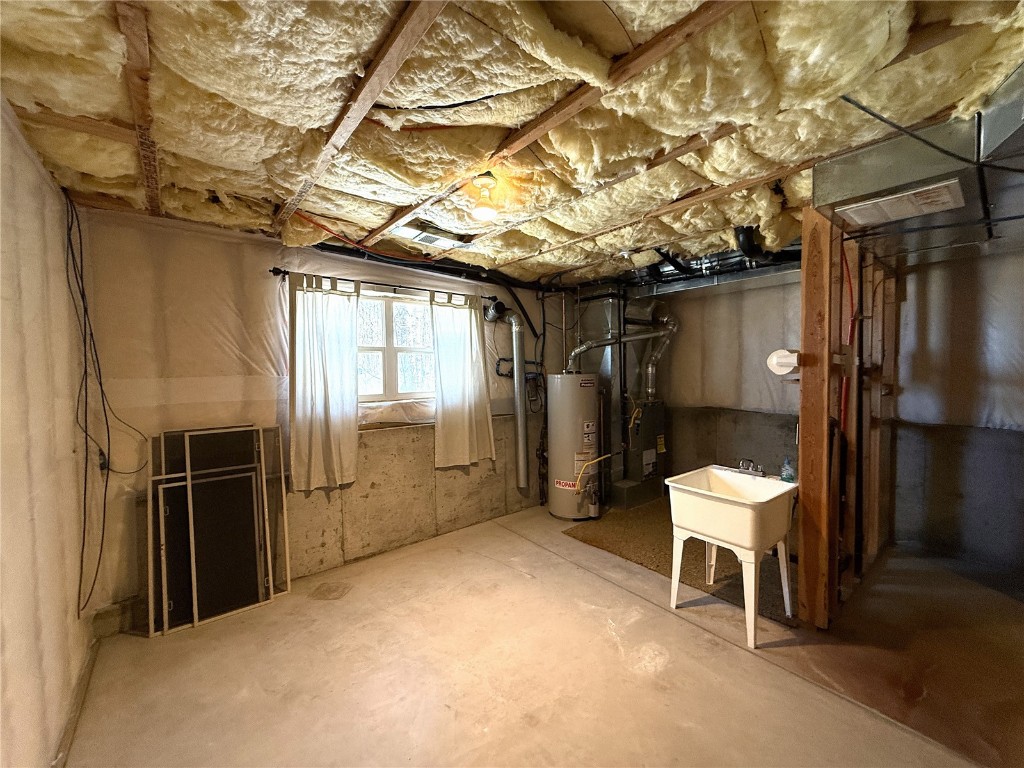 1387 High Creek Road Fairplay, CO 80440 - Photo 35 of 47 a view of a porch with furniture