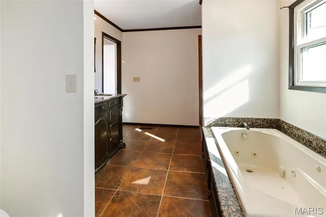 $779,000 | 10221 County Road 152, Williamsburg, MO 63388