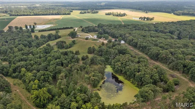 $779,000 | 10221 County Road 152, Williamsburg, MO 63388