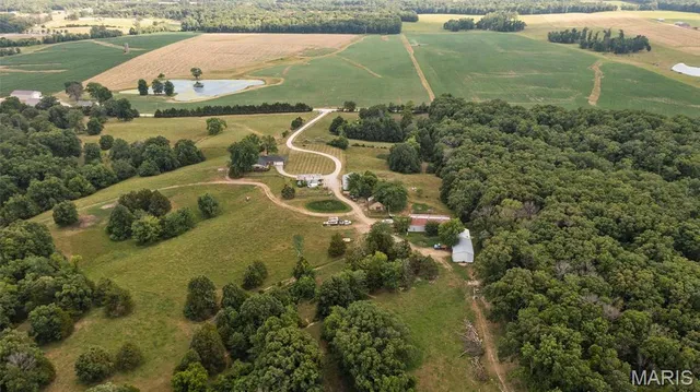 $779,000 | 10221 County Road 152, Williamsburg, MO 63388