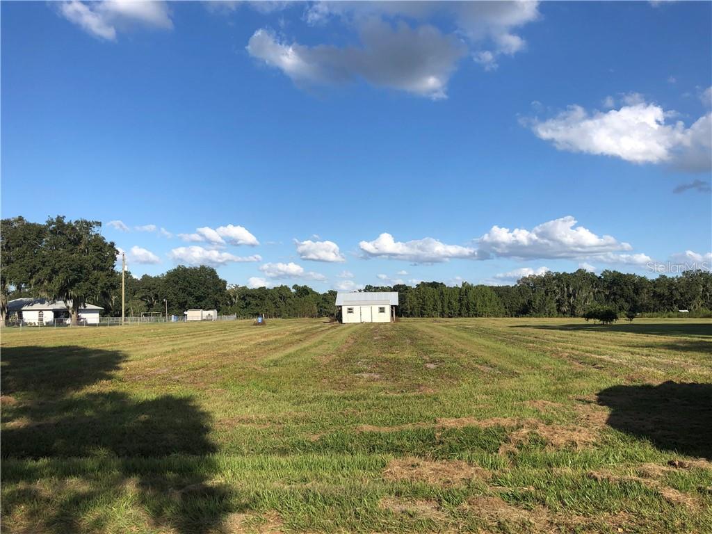 8526 Edison Road Lithia, FL 33547 - Photo 1 of 1 a view of an ocean and beach