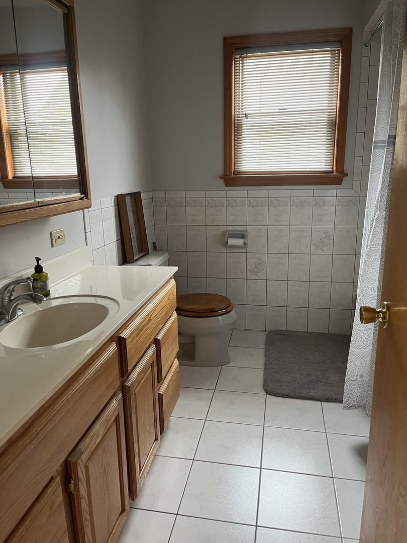 8105 West 26th Street North Riverside, IL 60546 - Photo 28 of 41 Gallery Image 28