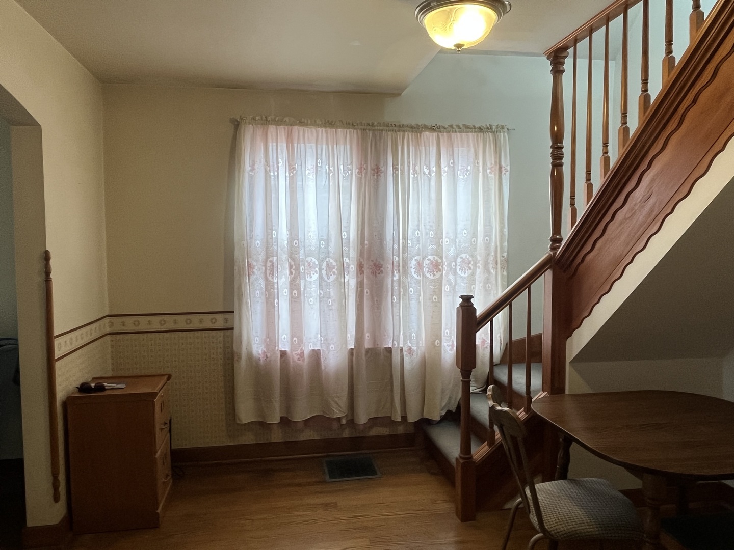 8105 West 26th Street North Riverside, IL 60546 - Photo 10 of 41 Gallery Image 10