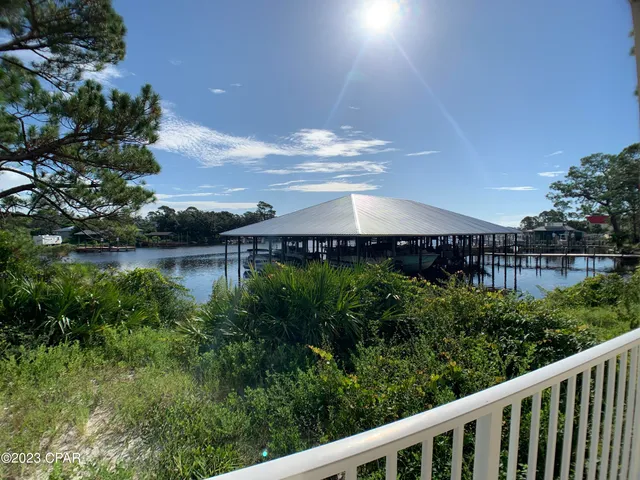 $1,500 | 212 Bonita Circle, Unit A, Panama City Beach, FL 32408