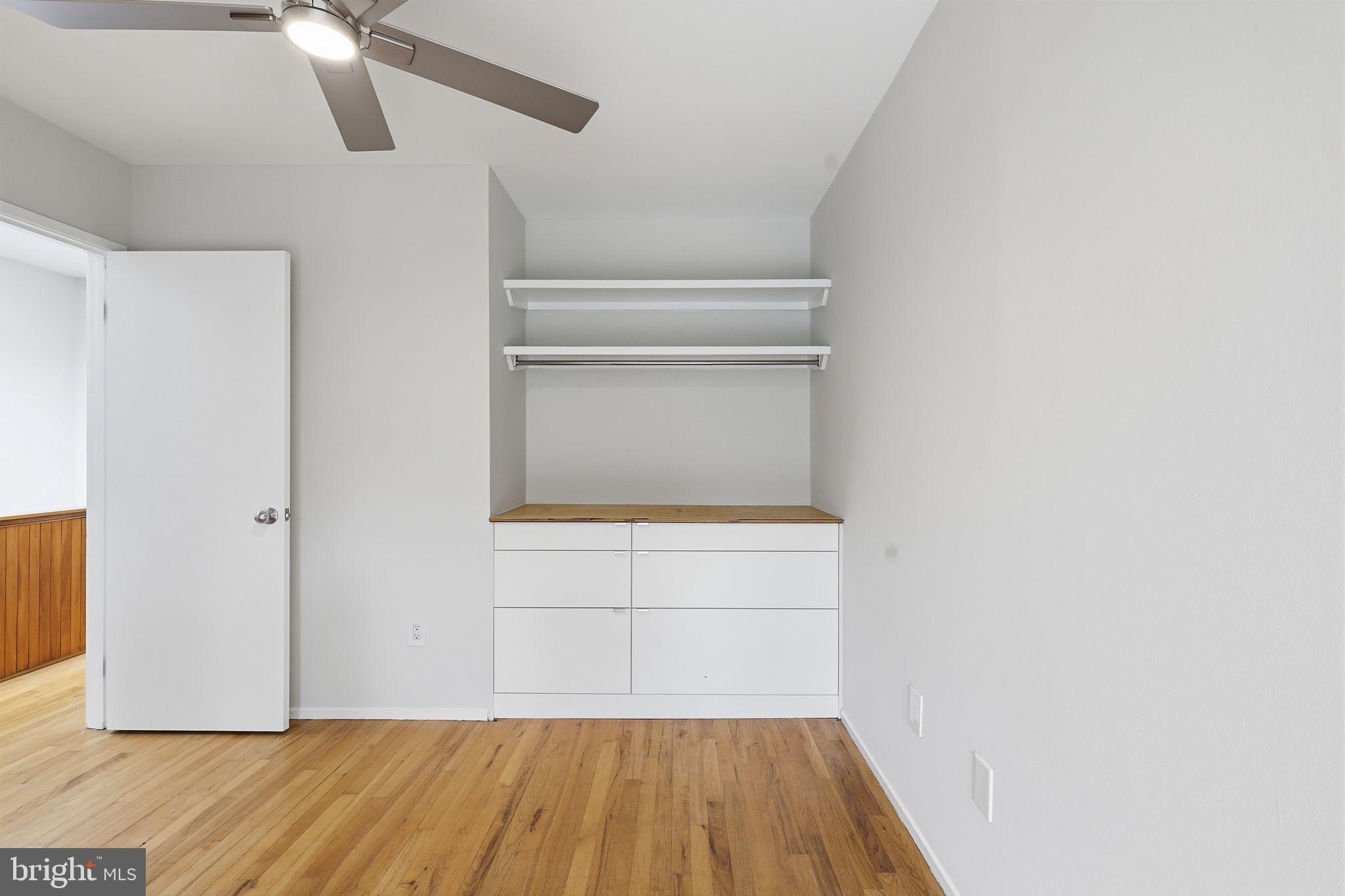 11510 Maple Ridge Road Reston, VA 20190 - Photo 28 of 43 a view of wooden floor