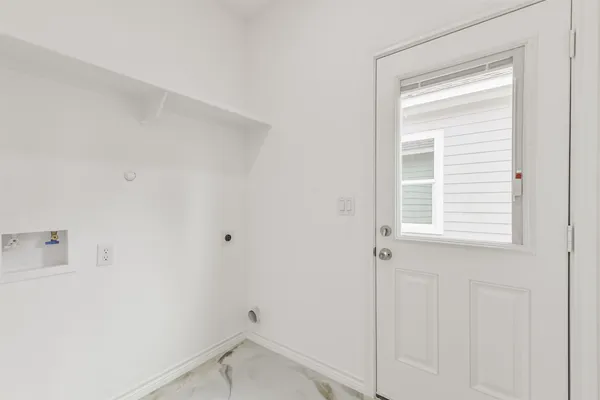 $1,400 | 16922 West Forrestal, Montgomery, TX 77316
