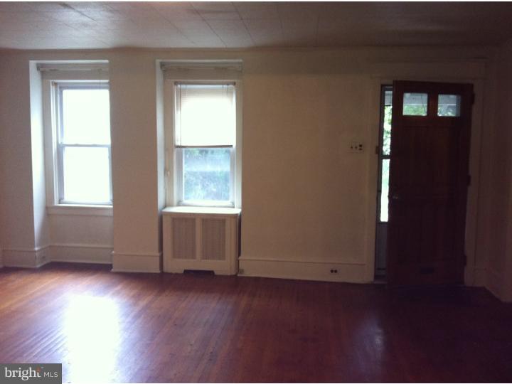 67 Hampden Road Upper Darby, PA 19082 - Photo 7 of 23