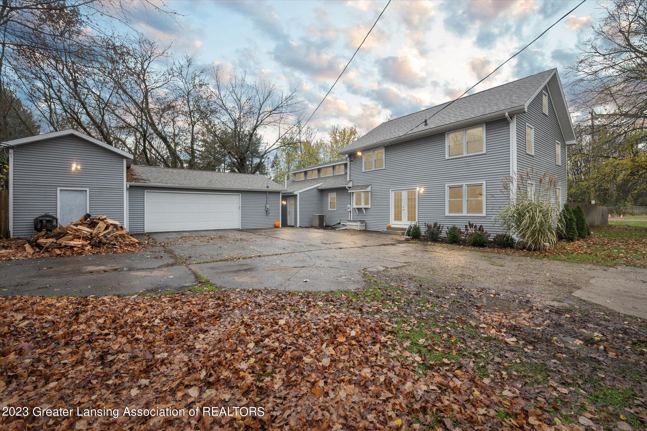 01-3007-Sandhill-Rd-Mason-MI-48854-Windo