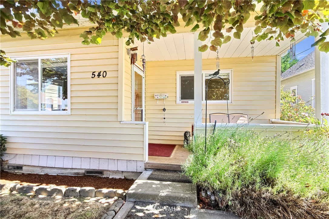540 Morris Avenue South Renton, WA 98057 - Photo 3 of 21