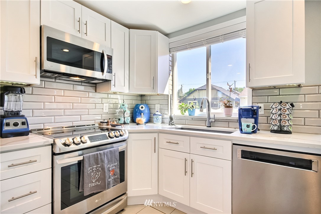 540 Morris Avenue South Renton, WA 98057 - Photo 9 of 21