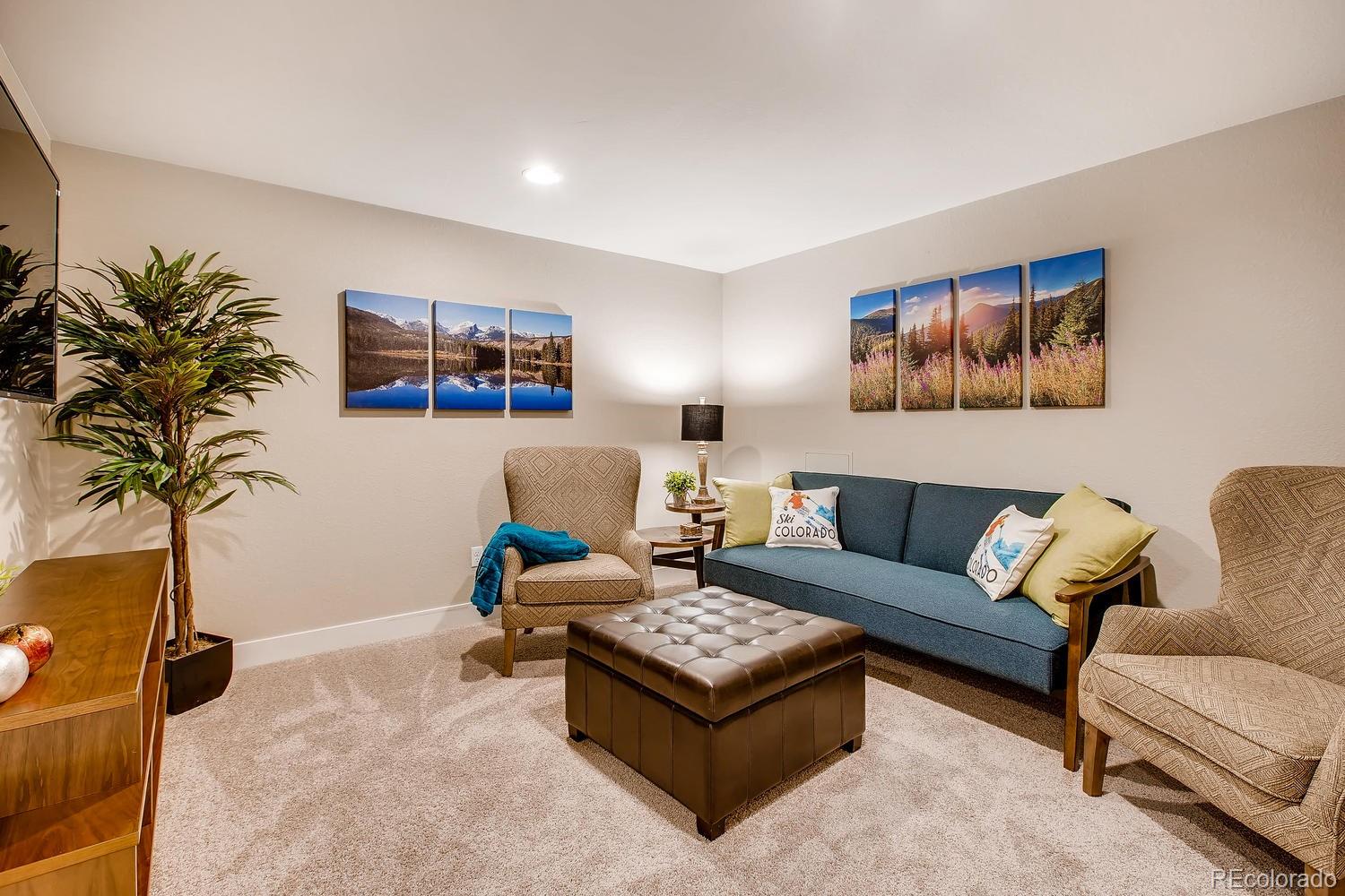 10068 Town Ridge Lane Lone Tree, CO 80124 - Photo 19 of 37