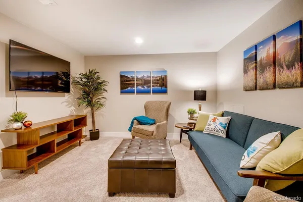 $4,750 | 10068 Town Ridge Lane, Lone Tree, CO 80124